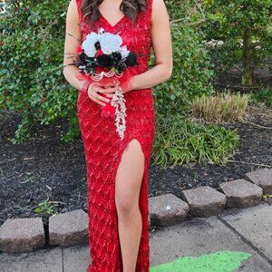 Size 0 Red Portia & Scarlett Gown